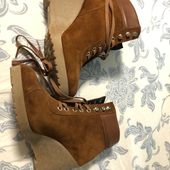 Amalfi boot. - Picture 4 of 8